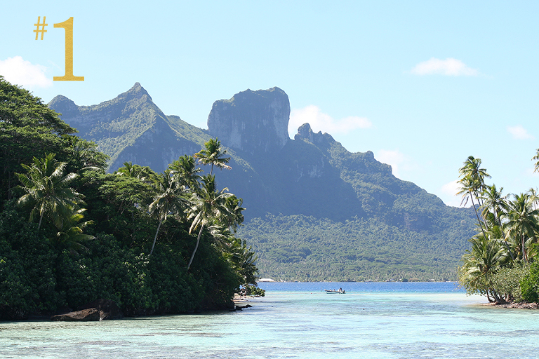 El Dorado Hills photographer Colleen Sanders celebrates 10 years of marriage in Bora Bora and Cancun.